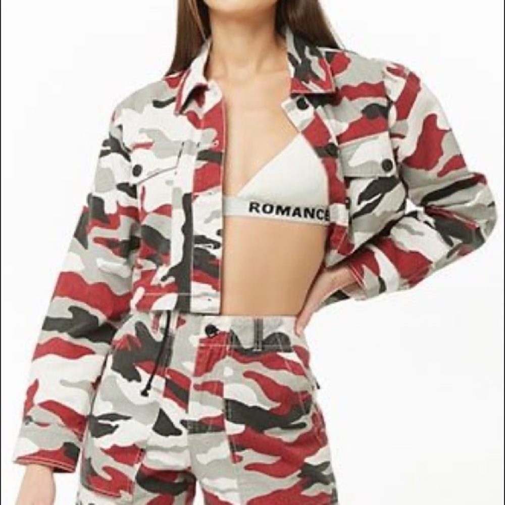 F21 cropped camo jacket